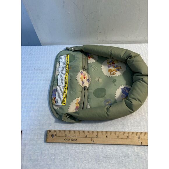 Disney Winnie the Pooh green infant carseat head support vintage - Picture 2 of 4